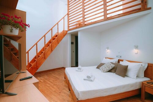 Внешний вид отеля Santa Marina Unique Hotel в Муниципальной единице Святого Николой, фото 5