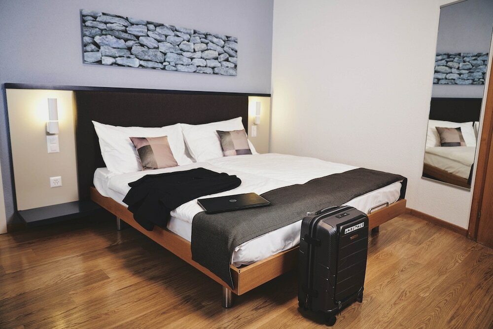 Фото Bristol Hotel