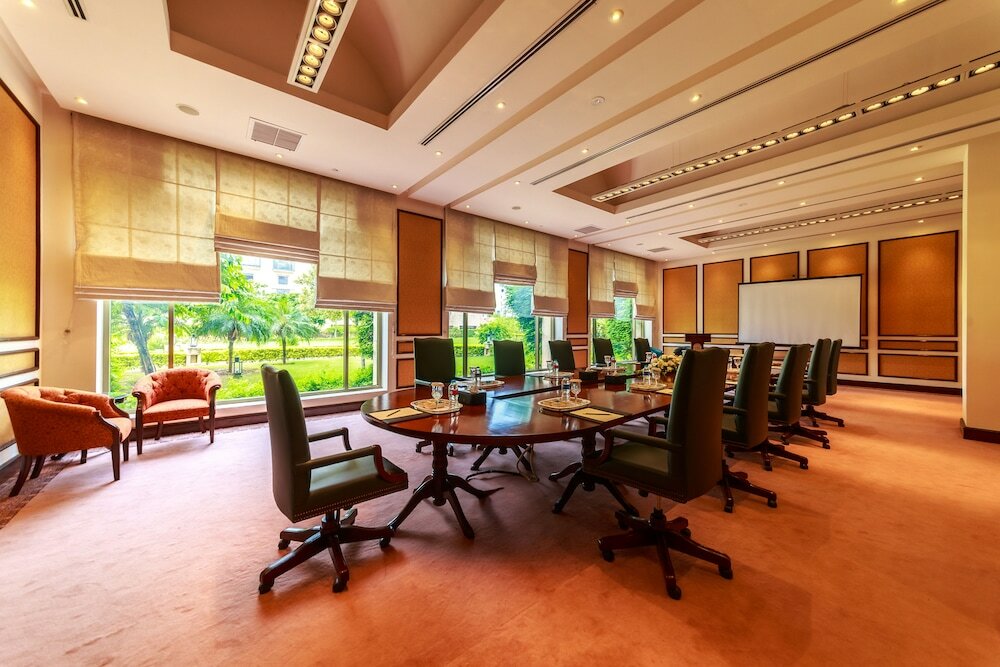 Фото Гостиница Islamabad Serena