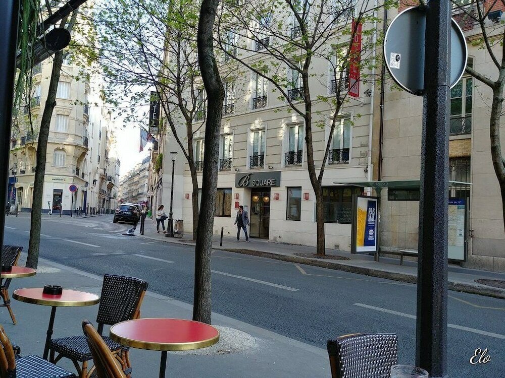 Фото Hotel B Square