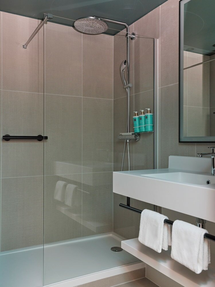 Фото Novotel Bern Expo