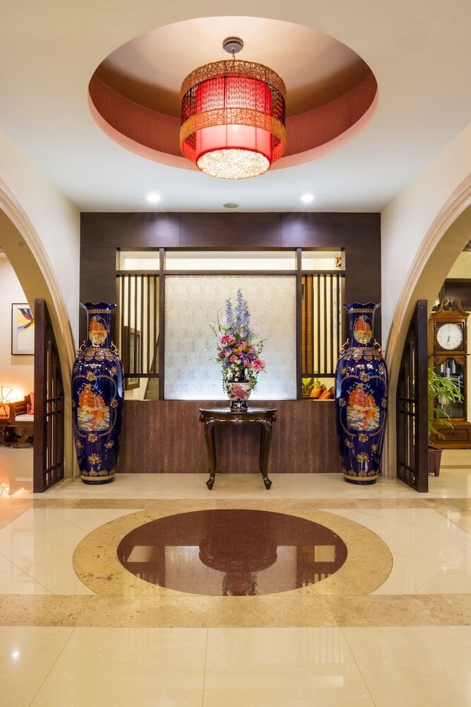 Фото Sakulchai Place Hotel