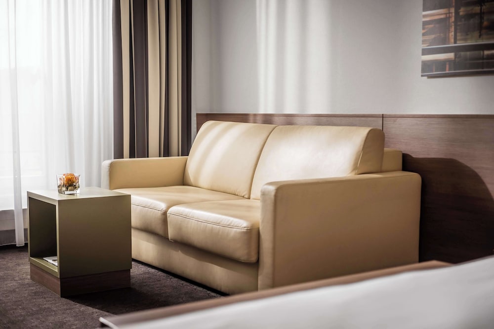 Фото Lindner Hotel Airport