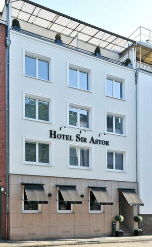 Внешний вид отеля Hotel Sir & Lady Astor в Дюссельдорфе, фото 1