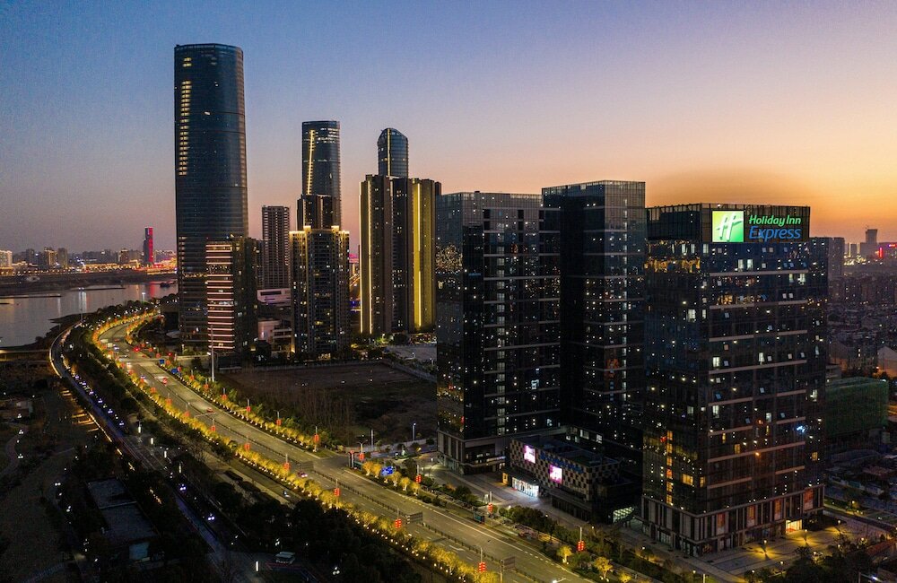 Фото Holiday Inn Express Nanchang Riverside, an Ihg Hotel
