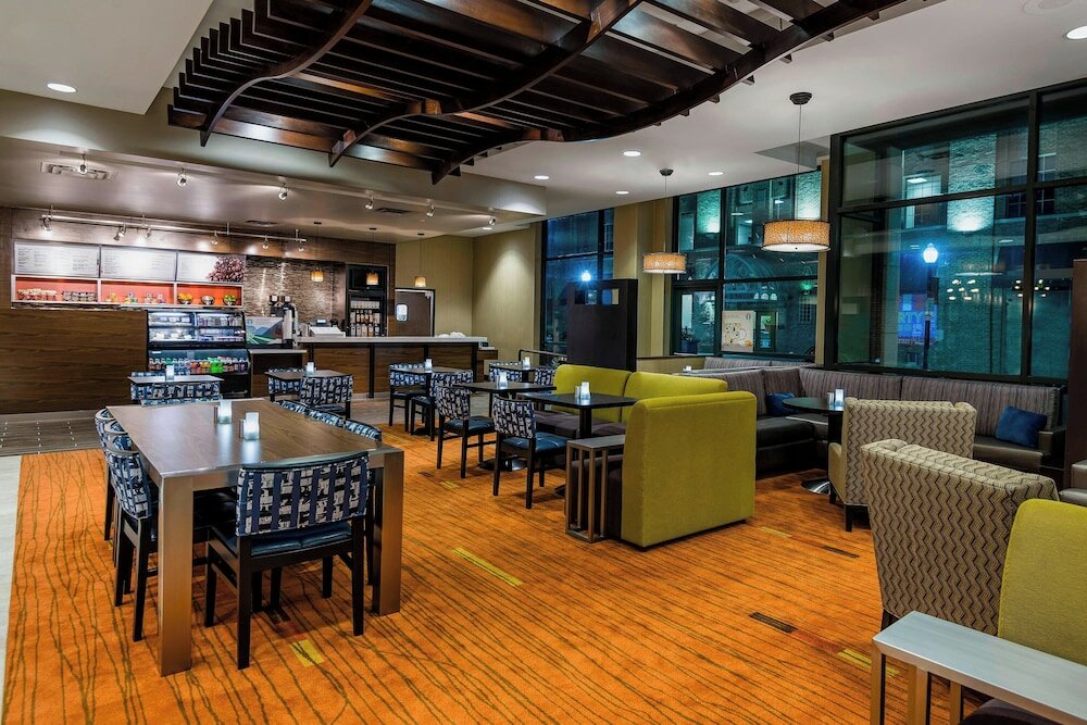 Фото Courtyard by Marriott Little Rock Downtown