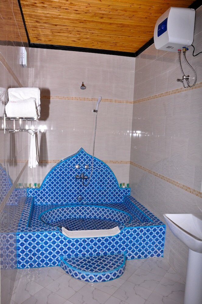 Фото Forodhani Park Hotel