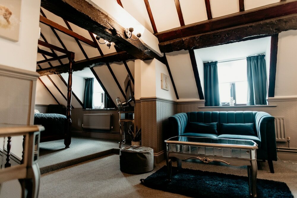 Фото Oak Farm Hotel