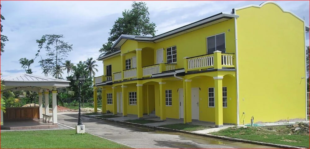 Фото Piarco Village Suites