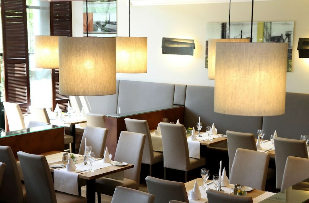 Фото Steigenberger Hotel Dortmund