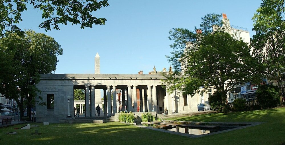 Фото The Warwick Southport