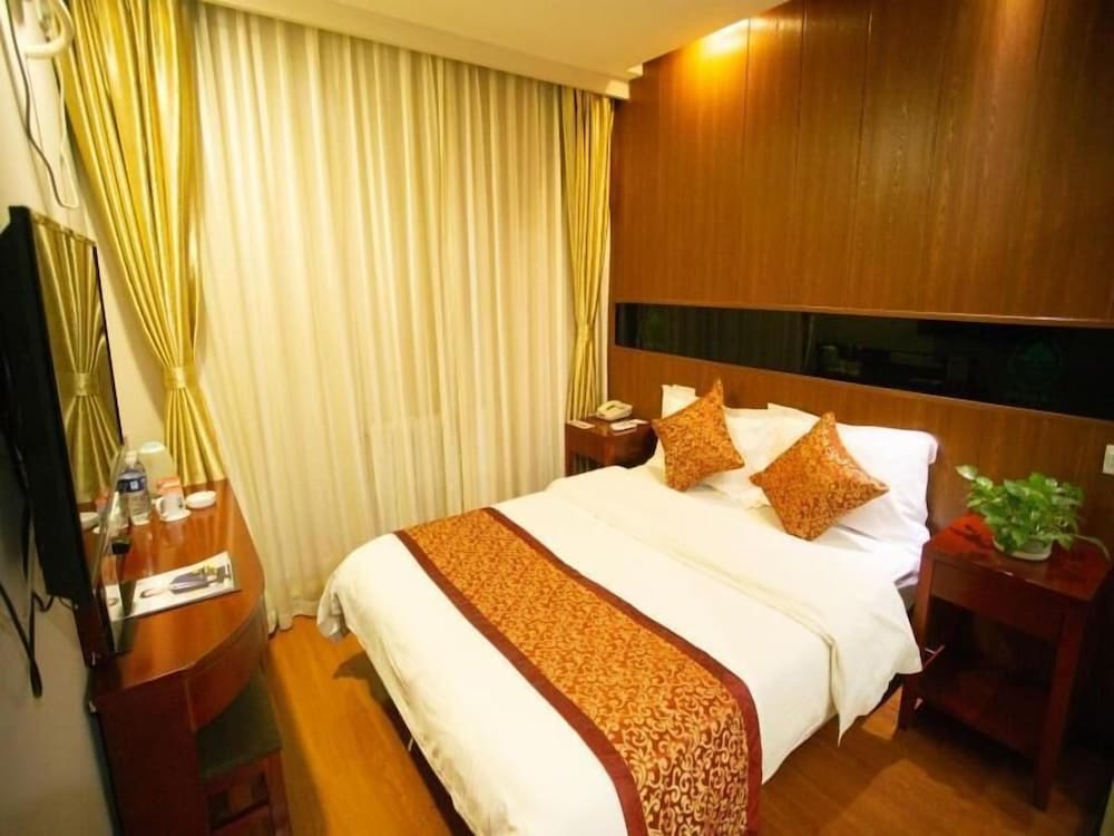 Фото GreenTree Inn TianJin Ji County South YuYang Road GuLou Square Express Hotel