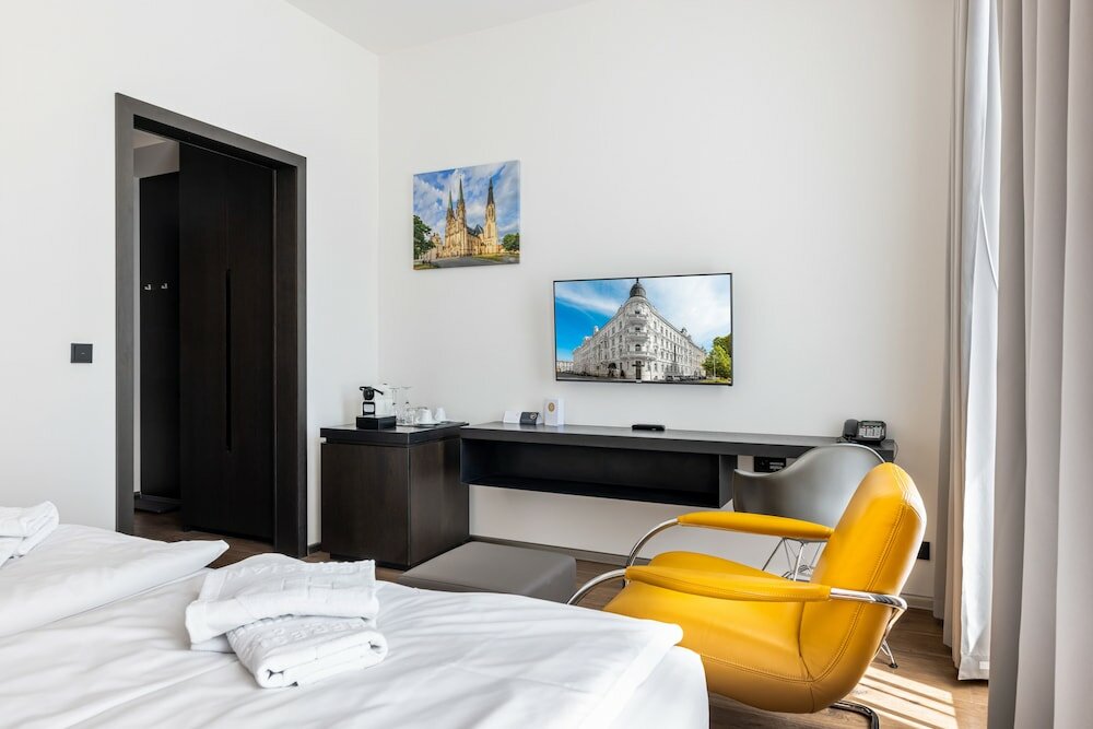 Фото отеля 3