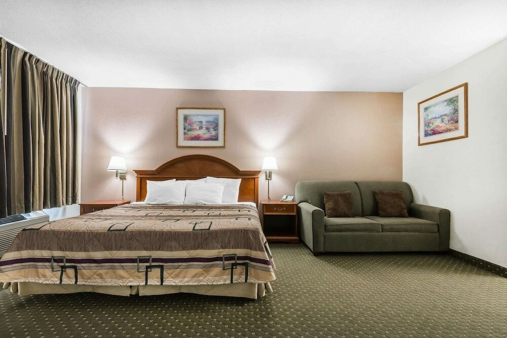 Фото Quality Inn & Suites Binghamton Vestal