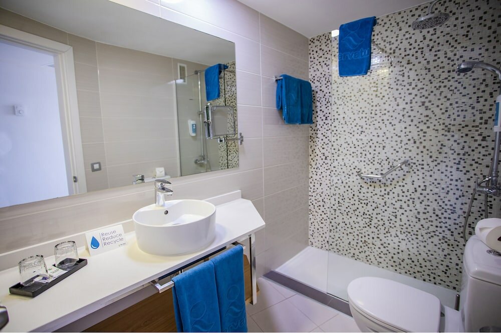 Фото Servatur Waikiki