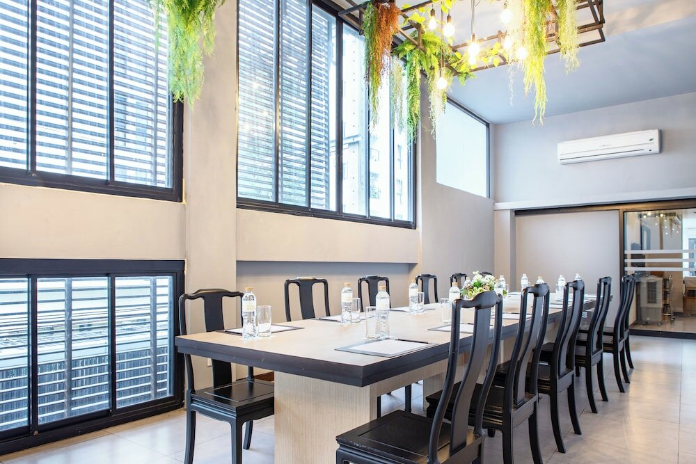 Фото Three Sukhumvit Hotel