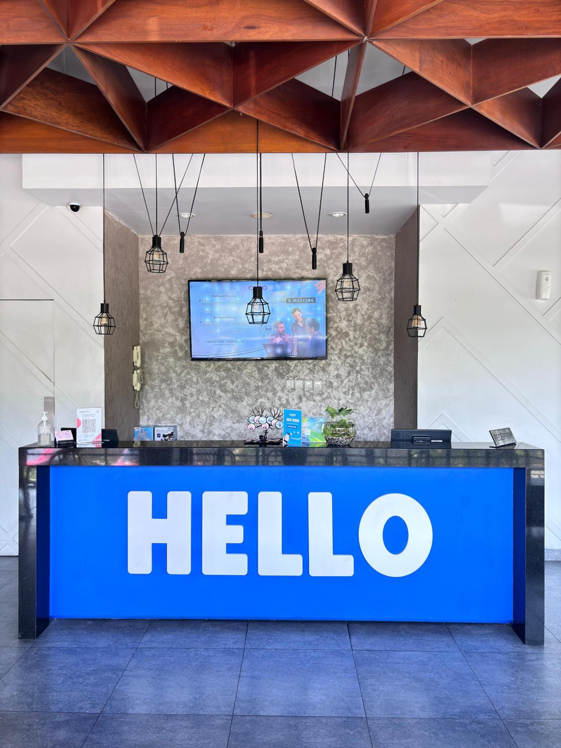 Фото Cleo Hotel Jemursari