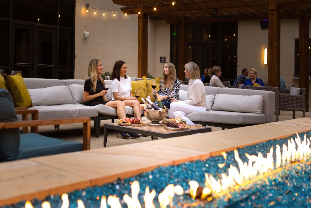 Фото Marriott Dallas Allen Hotel & Convention Center