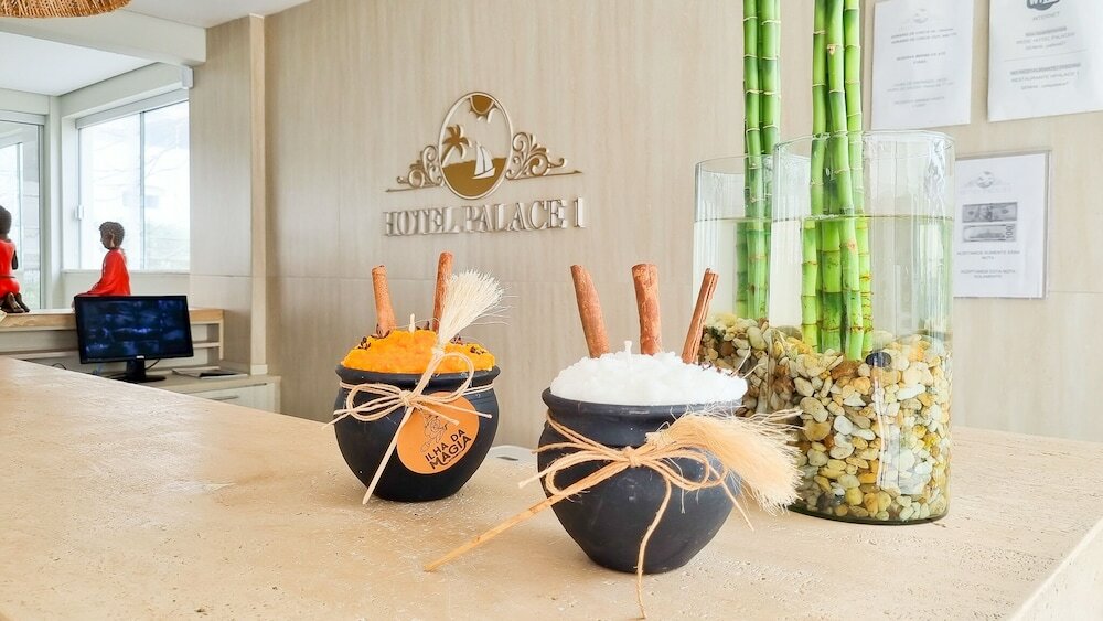 Фото Hotel Palace 1