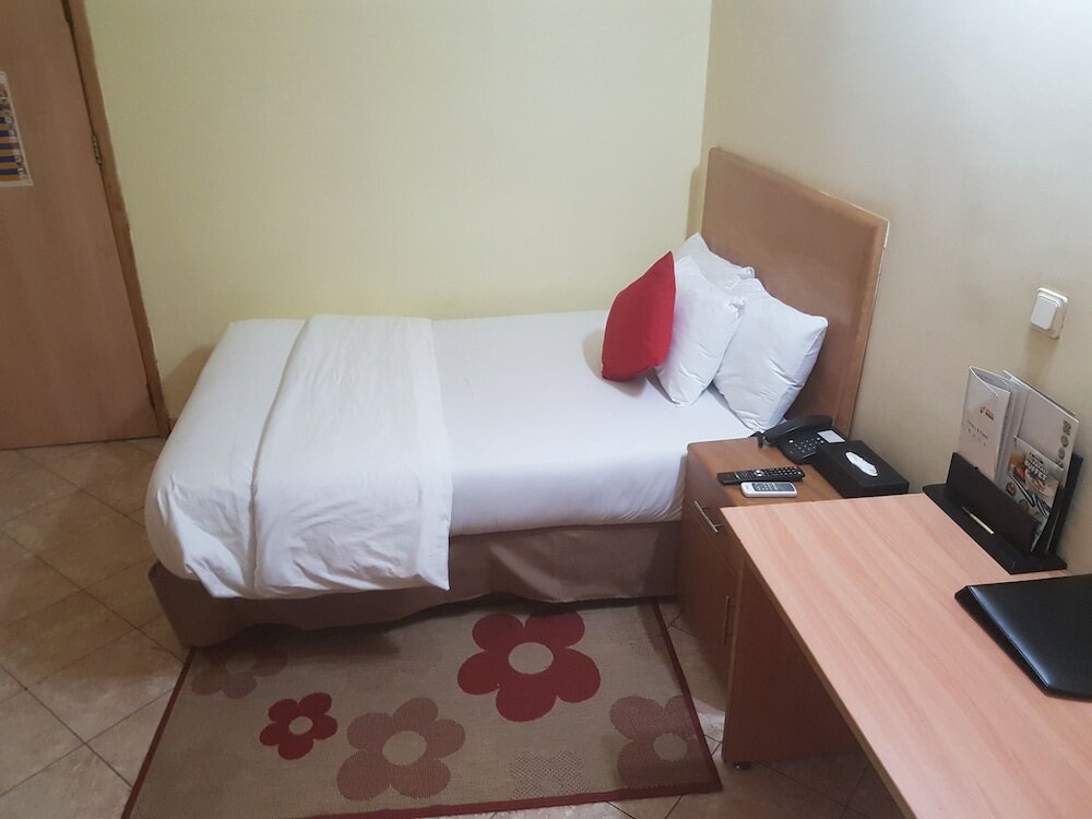 Фото Airside Hotel