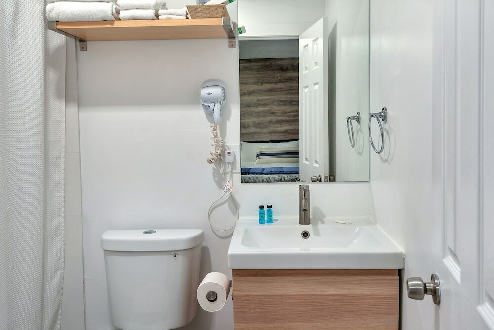 Фото Oasis Hotel