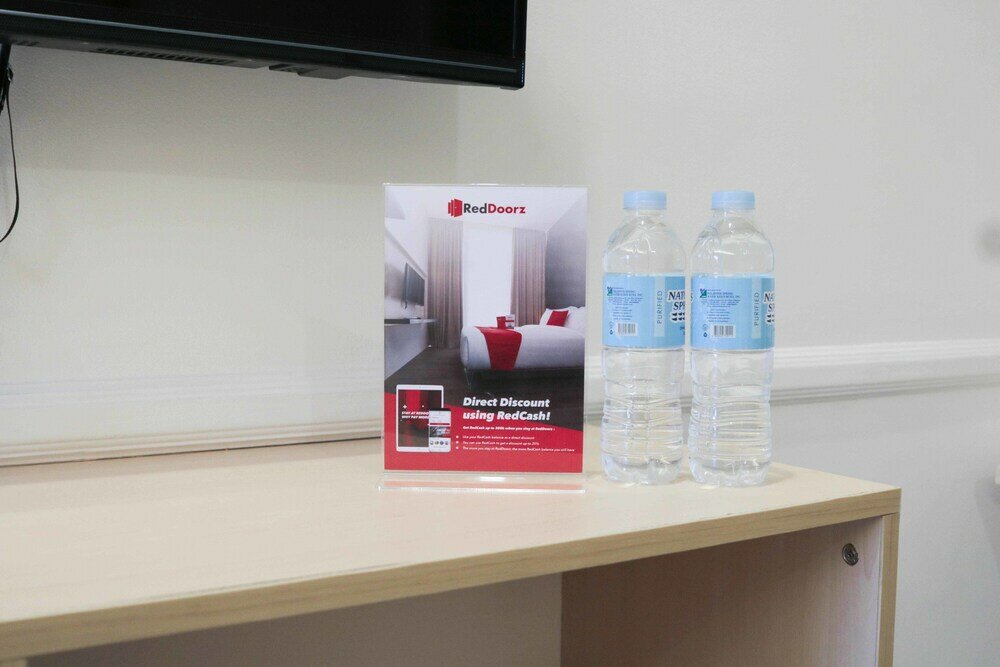 Фото RedDoorz Premium @ Wireless Mandaue Cebu