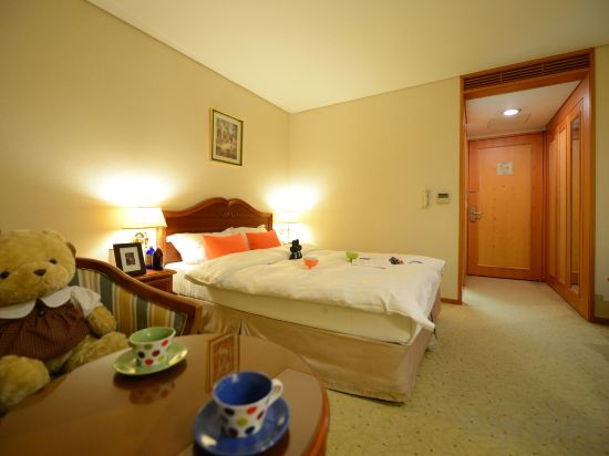 Фото Onyang Hot Spring Hotel