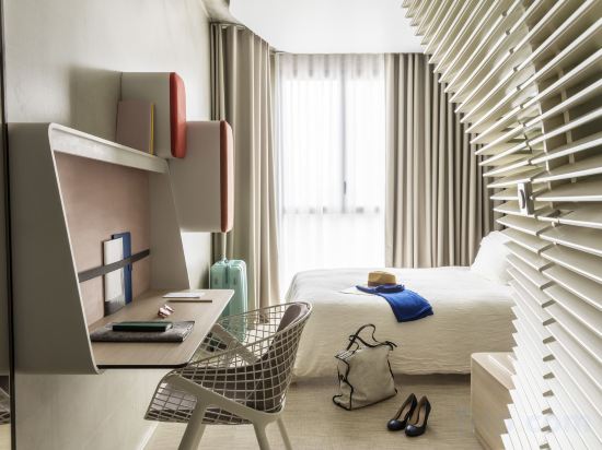 Фото Okko Hotels Paris Rueil-Malmaison