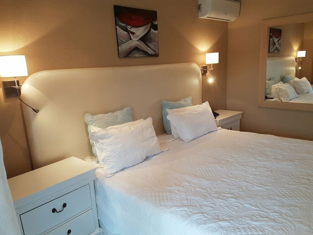 Hotel Homestay Accommodation, Earth, photo