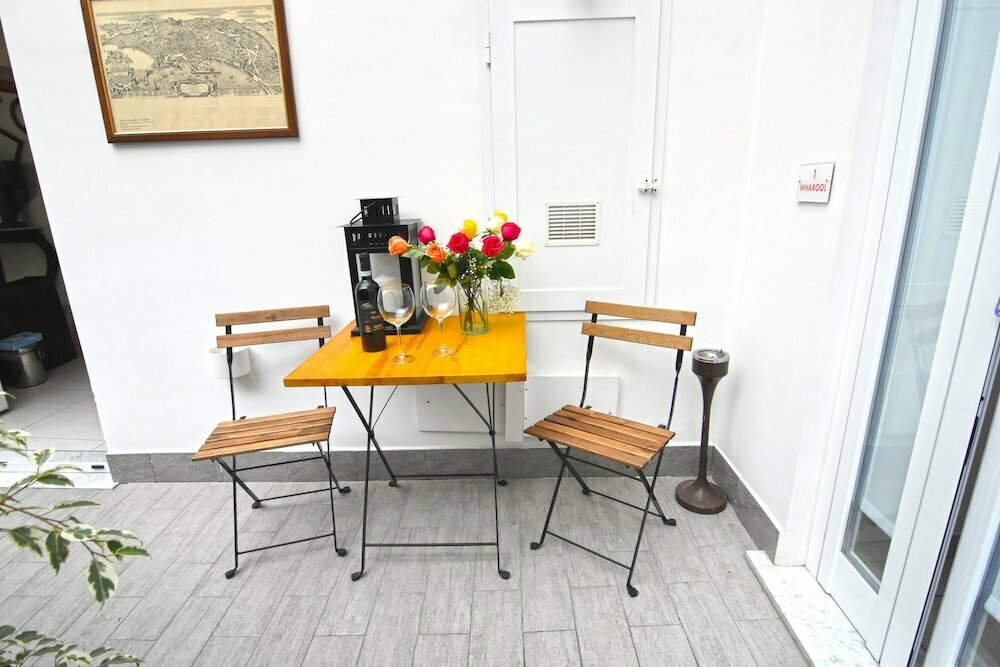 Hotel B&B Ninarella, Naples, photo