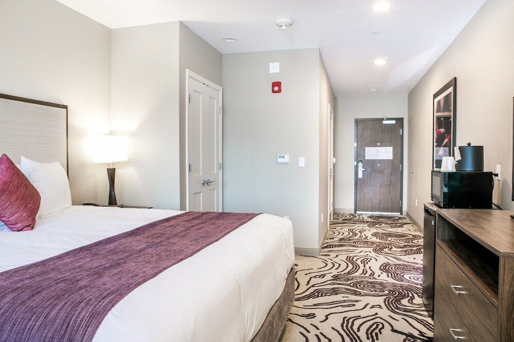 Фото Hotel Siri Downtown - Paso Robles