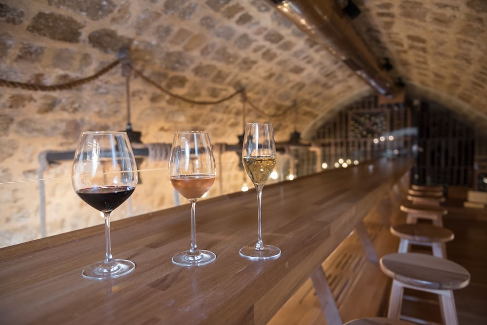 Фото 10gr Hotel and Wine Bar - Adults Only