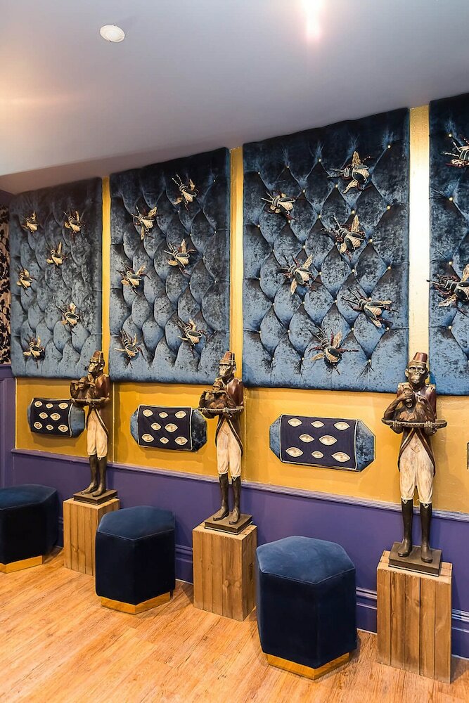 Фото The Dixie Dean Hotel