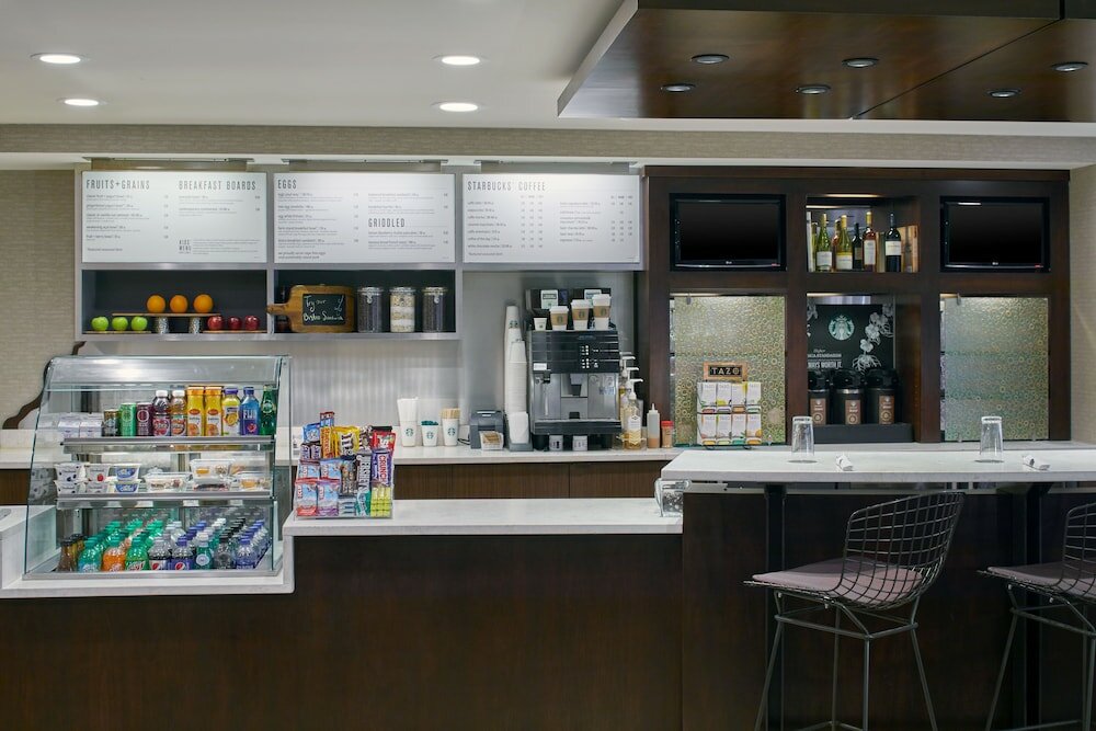 Фото Courtyard by Marriott Albany Thruway