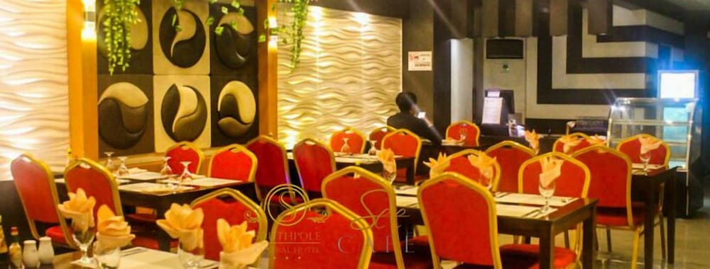 Фото Southpole Central Hotel