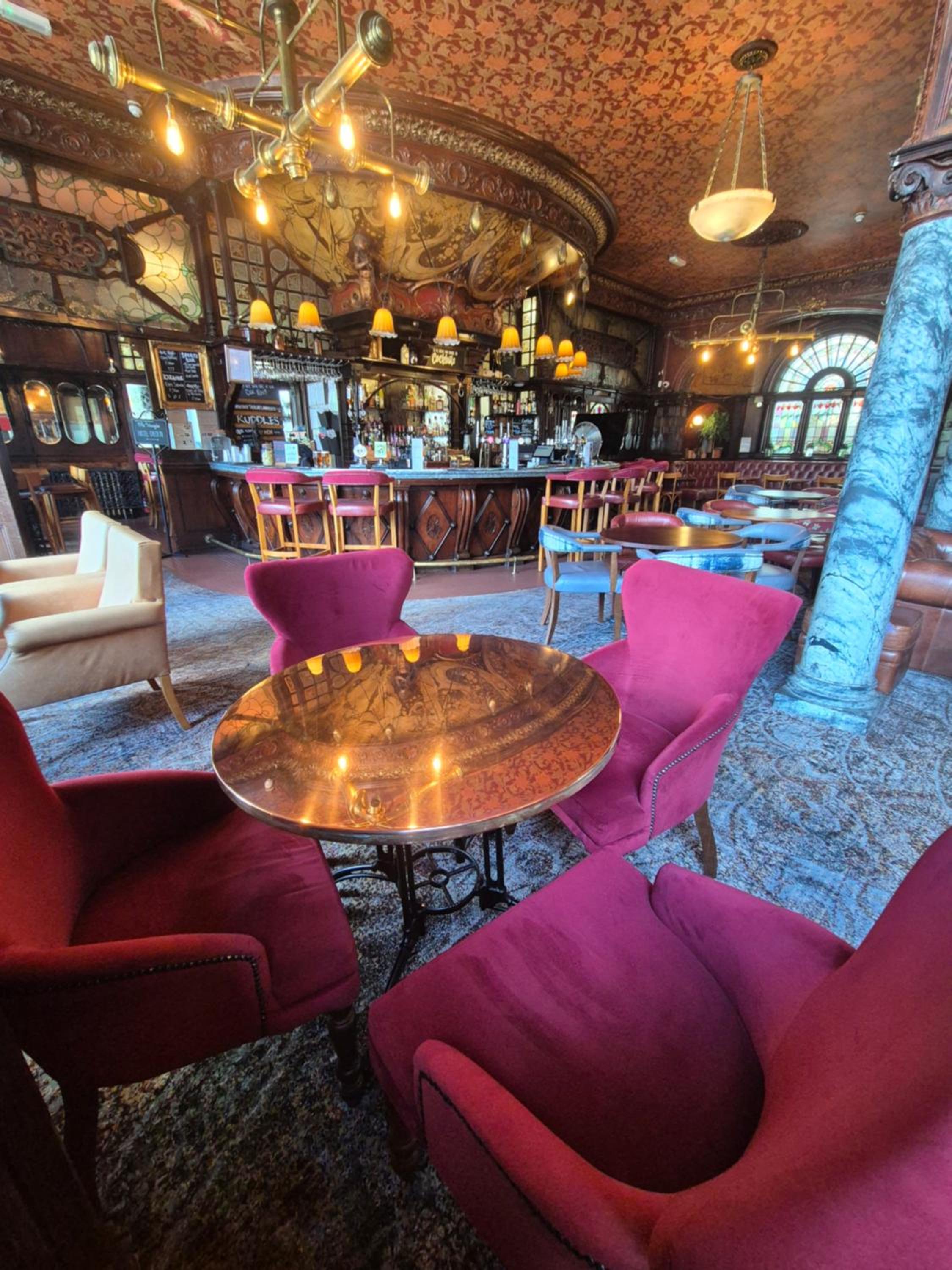 Фото The Warrington Hotel