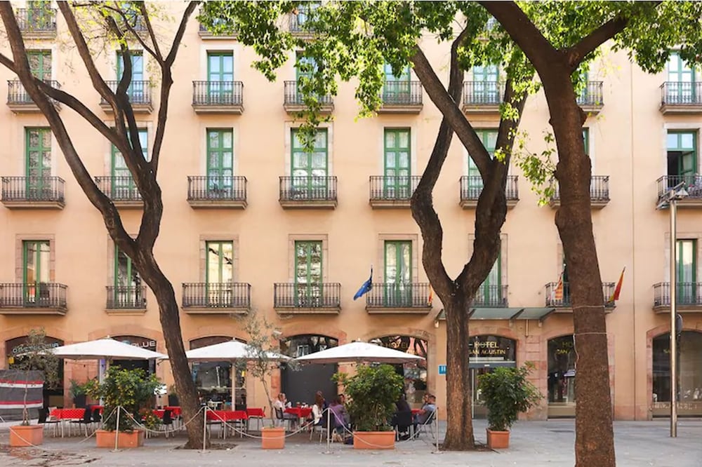 Фото Sant Agustí