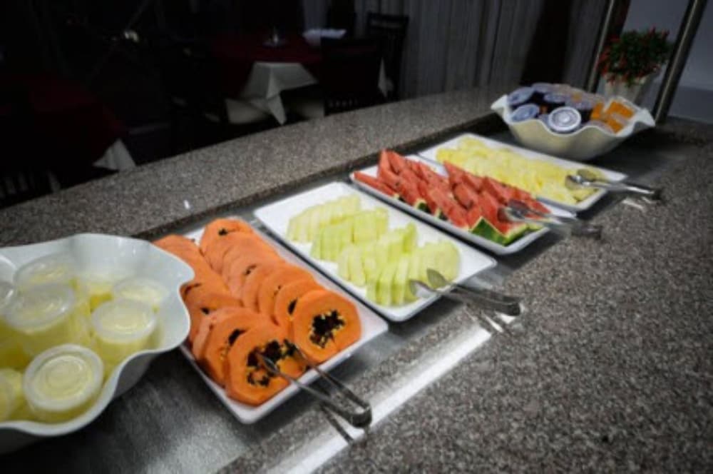 Фото Caravelle Palace Hotel