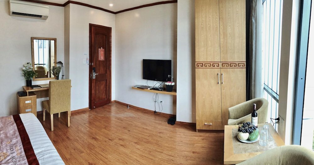 Фото New Lotus Hotel