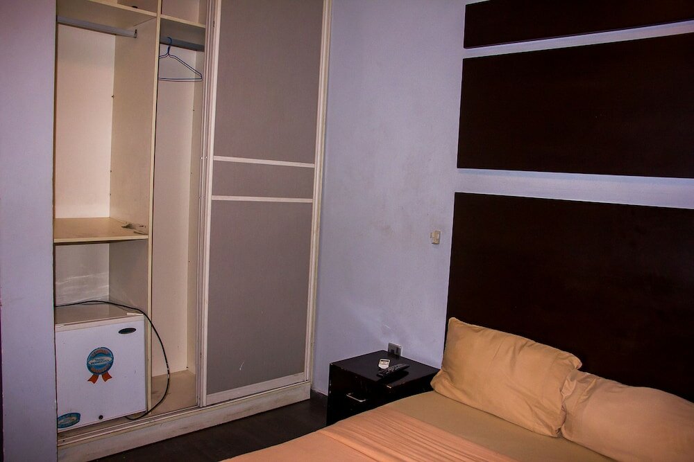 Фото Precinct Comfort Services, Ikoyi