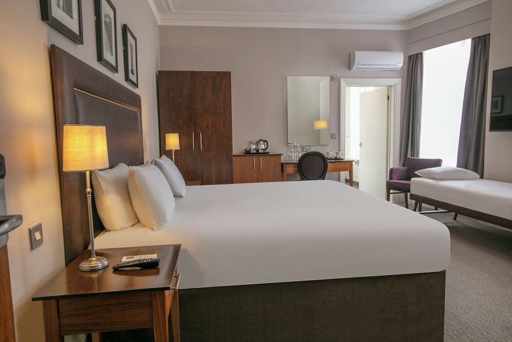 Фото Bournemouth West Cliff Hotel