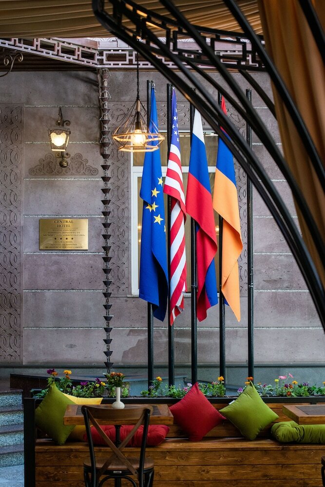 Фото Central Hotel Yerevan