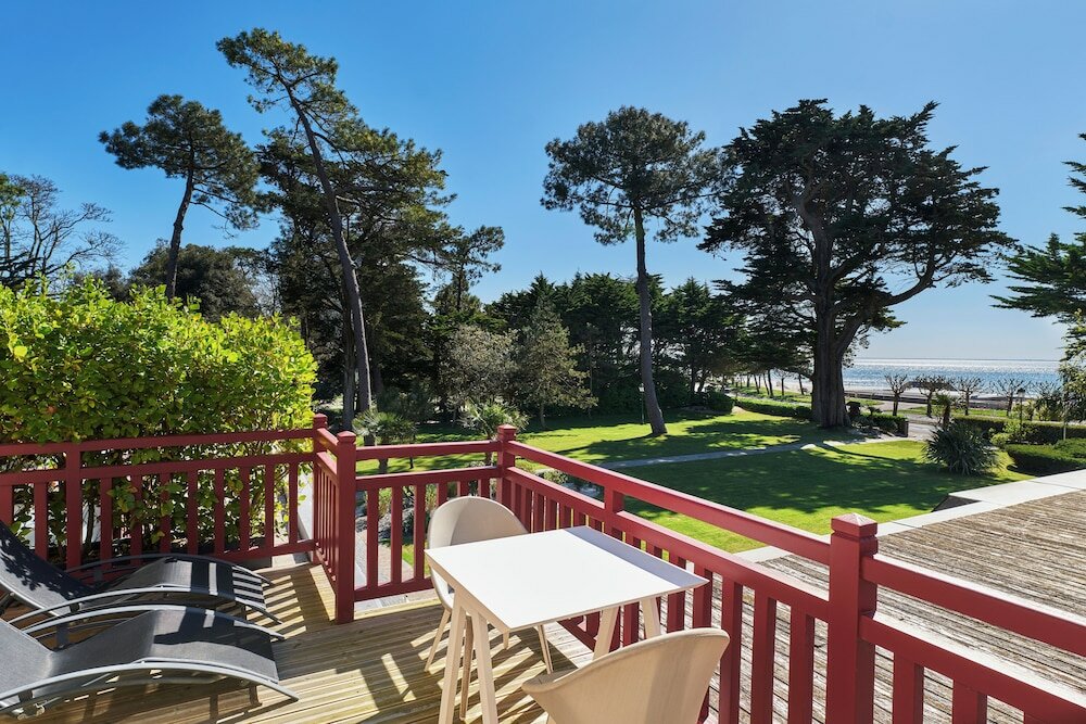 Фото Castel Marie Louise