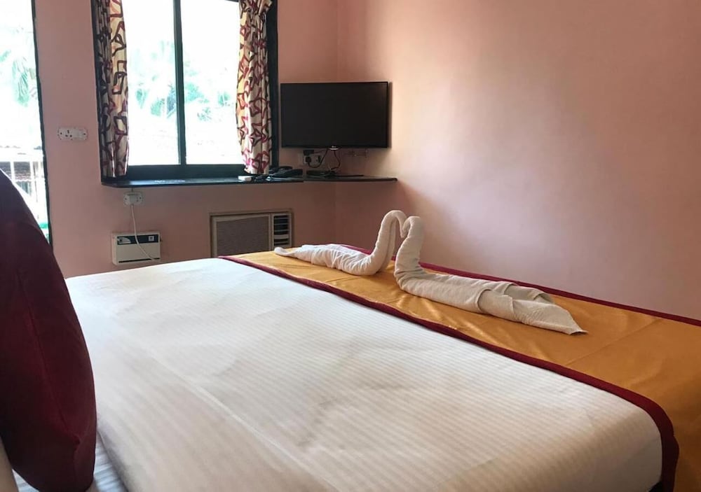 Фото Hotel Miramar, Miramar Beach, Goa