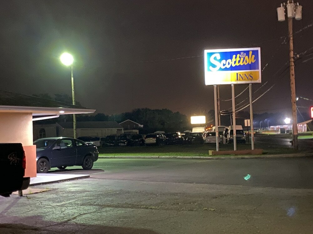 Фото Scottish Inns