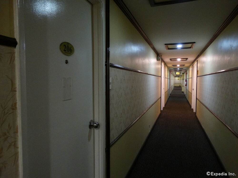 Фото Hotel Sogo Quirino Motor Drive Inn