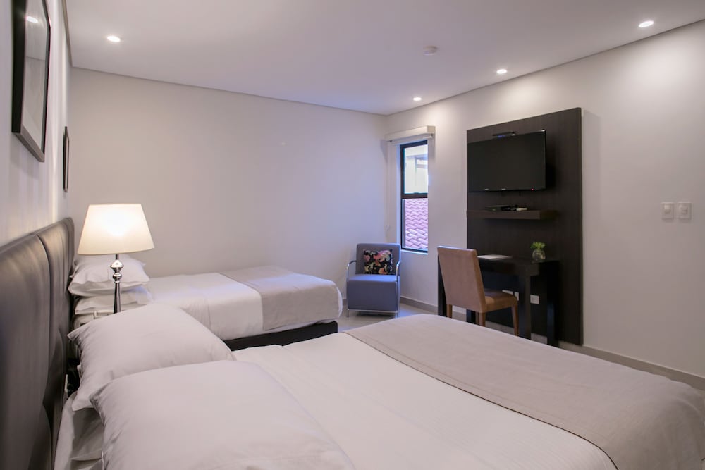 Фото Las Lomas Casa Hotel