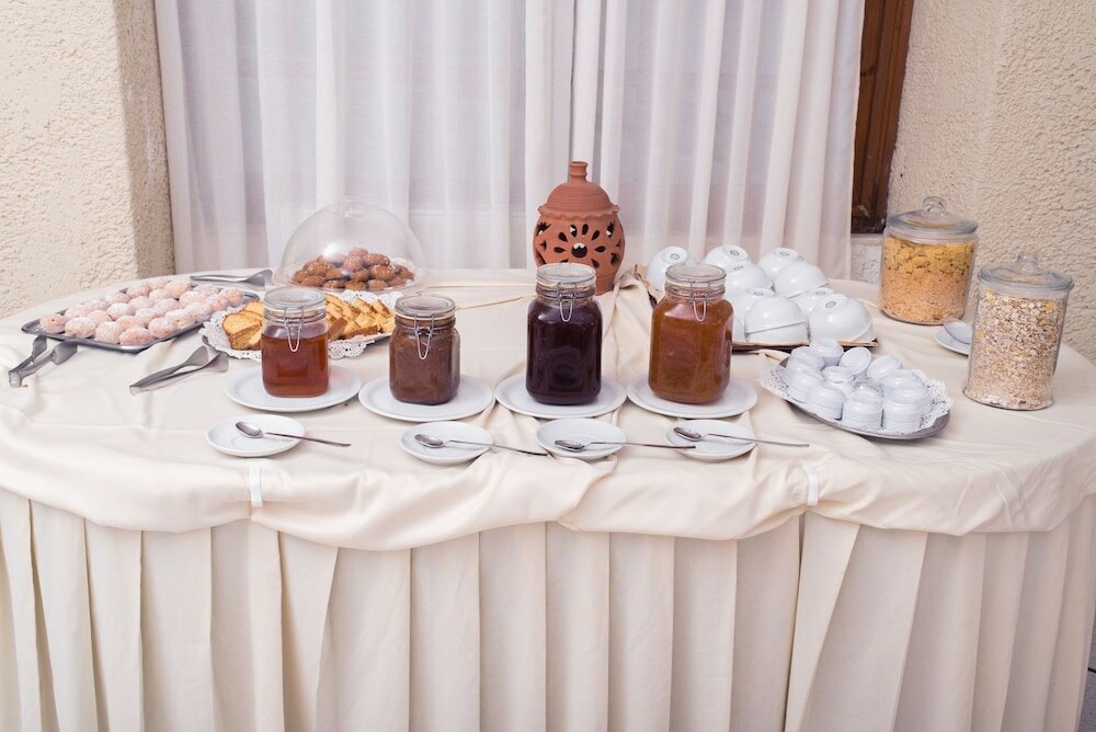 Фото Cavos Bay Hotel and Studios