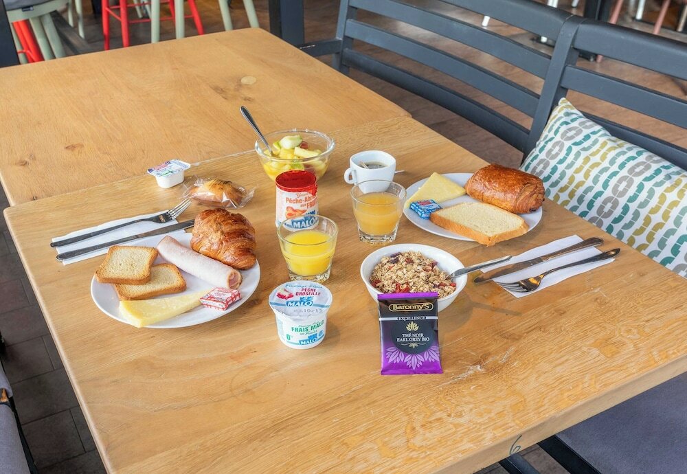 Фото B&b Hotel Marseille Bonneveine