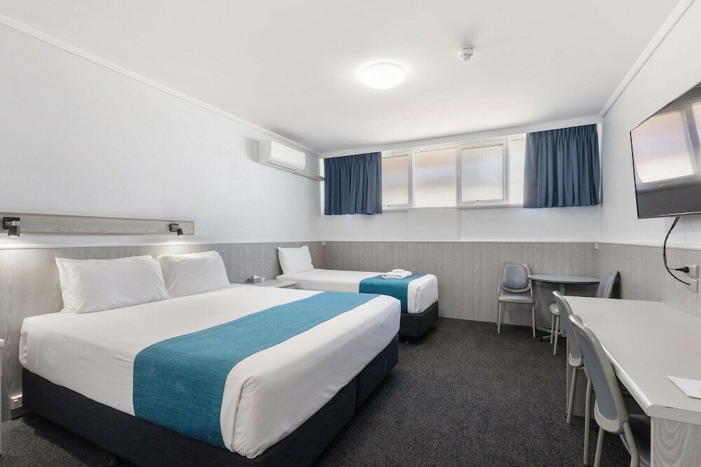 Фото Comfort Inn Glenelg